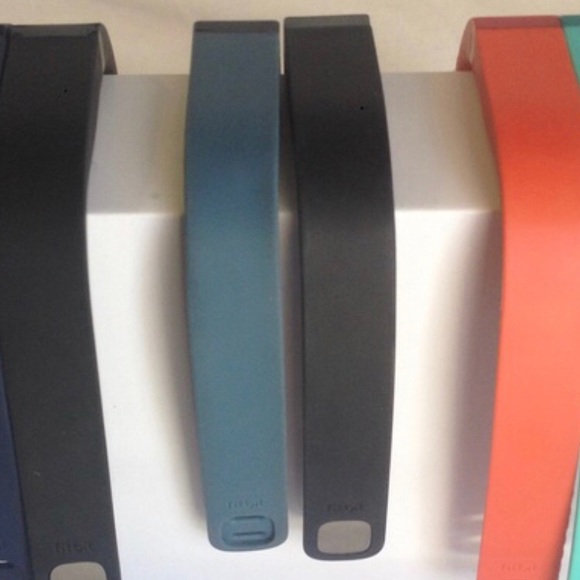 Fitbit Other - 🛑 SOLD CANNOT DELETE LISTING 🛑